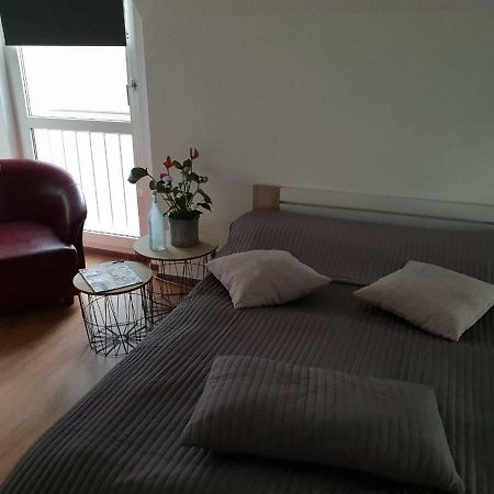 Gemütliches Zimmer mit eigenem Bad/WC/Küche Kassel Exterior foto