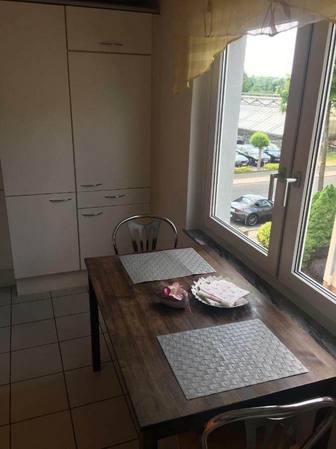 Gemütliches Zimmer mit eigenem Bad/WC/Küche Kassel Exterior foto